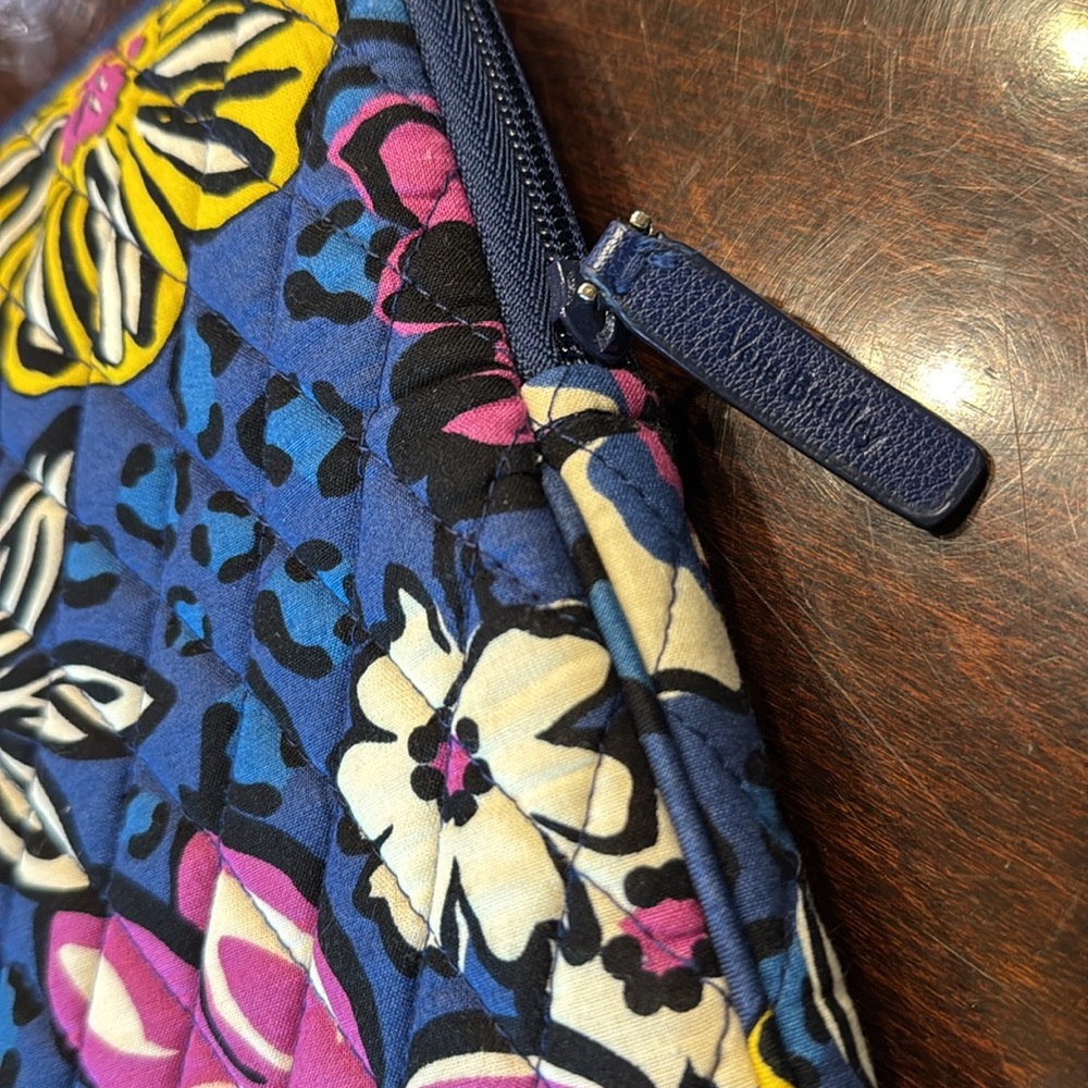 Vera Bradley Floral Laptop Sleeve - Picture 2 of 3